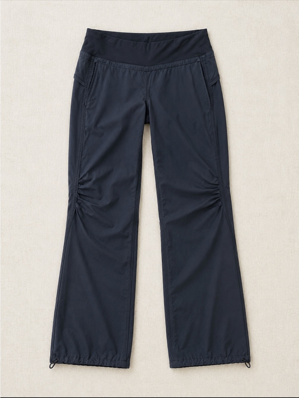 Lululemon Run Ultra Pant Size 8 Black Lightweight Running Track Pants Mid Rise